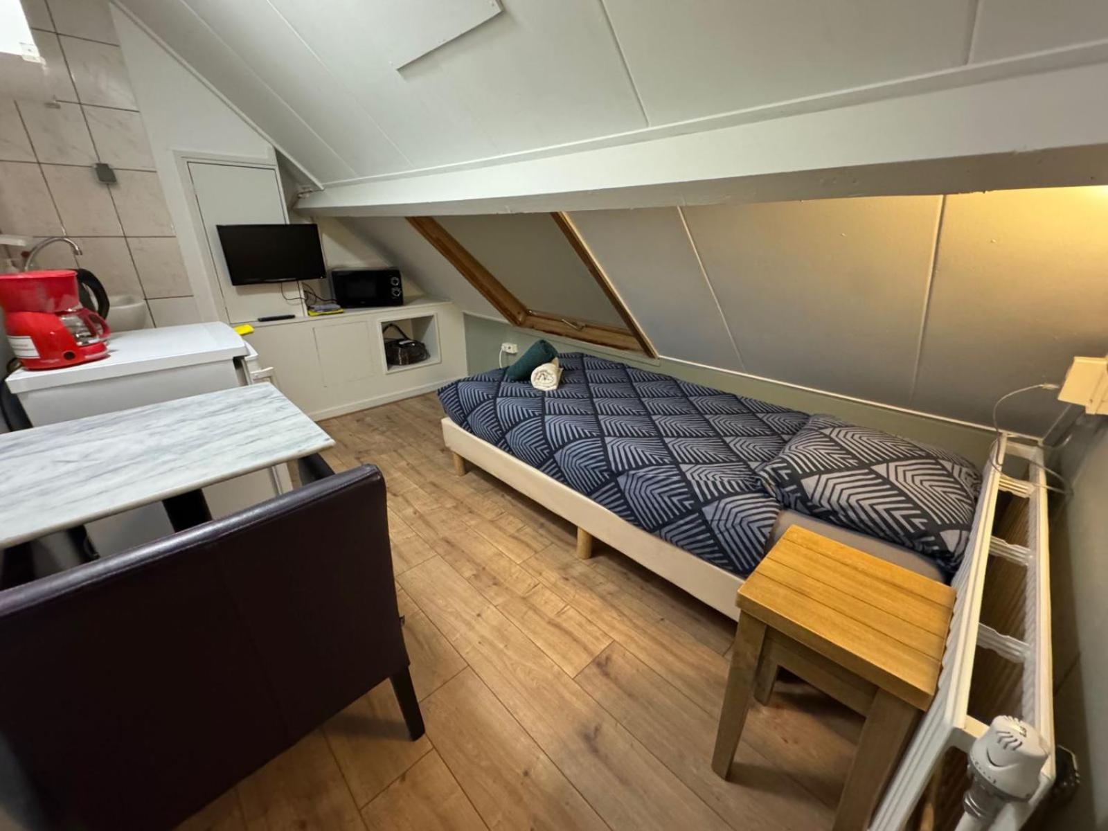 Bed & Breakfast Флиссинген Экстерьер фото