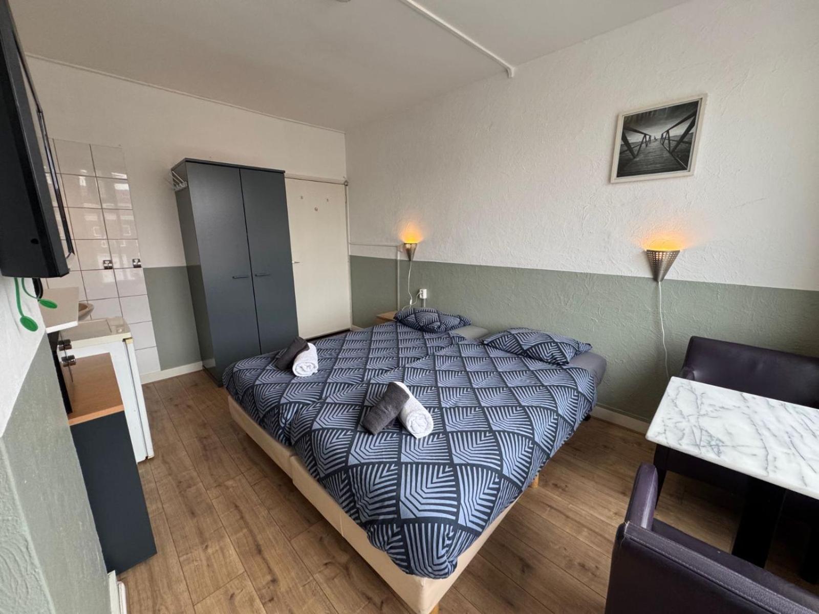 Bed & Breakfast Флиссинген Экстерьер фото
