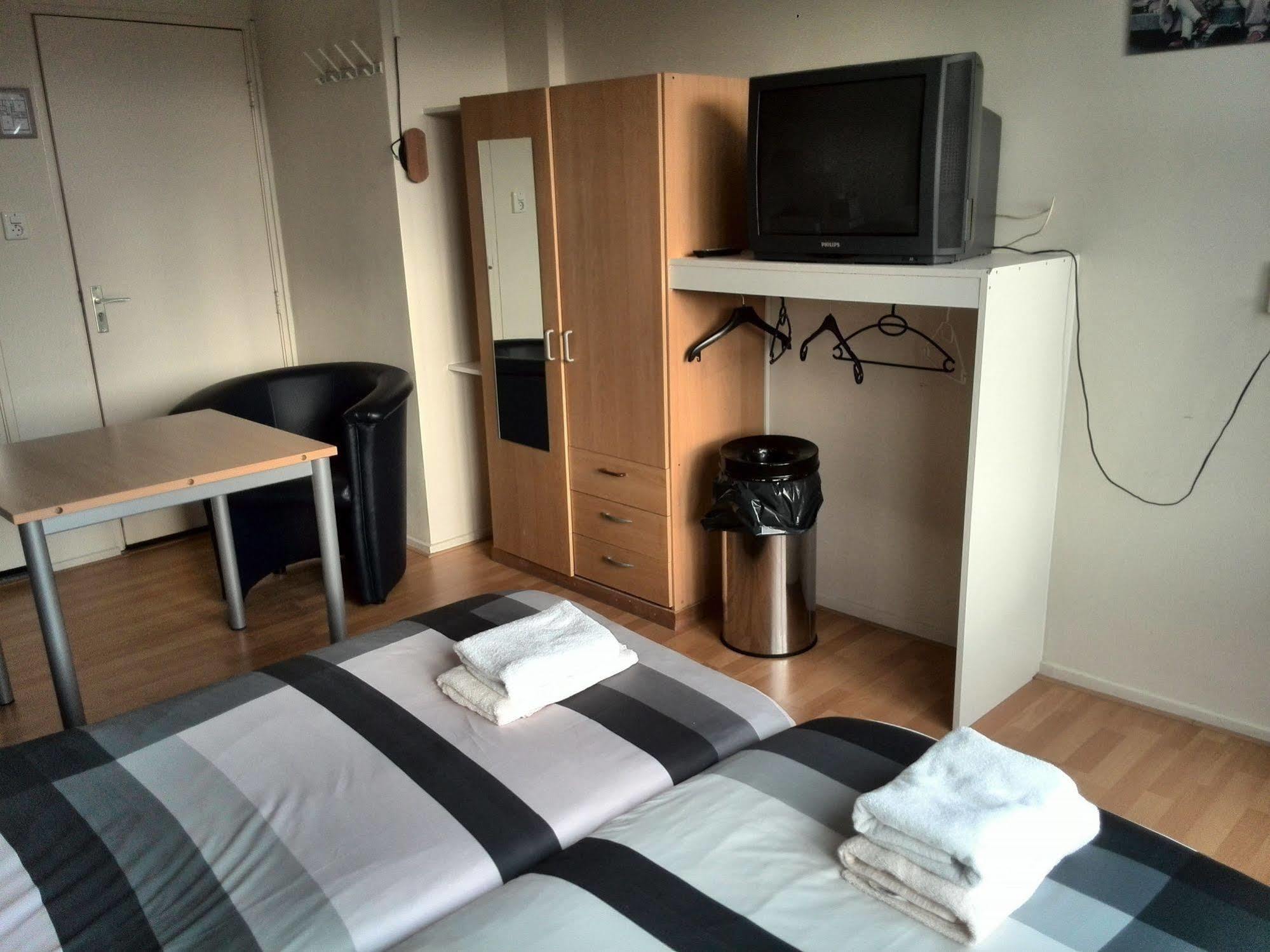 Bed & Breakfast Флиссинген Экстерьер фото