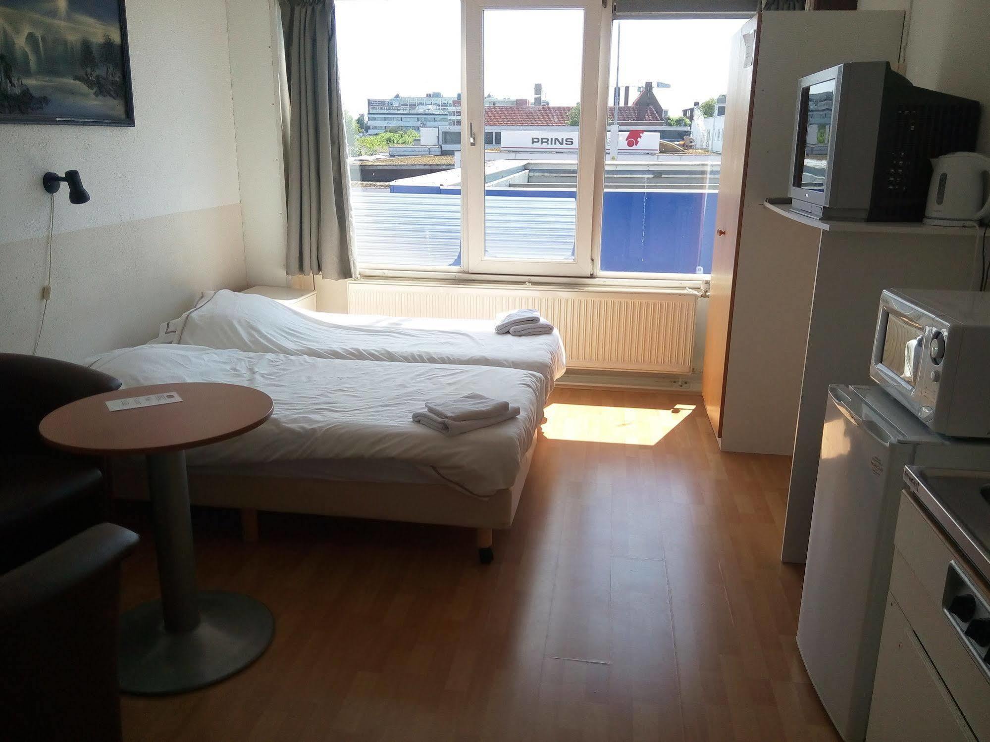 Bed & Breakfast Флиссинген Экстерьер фото